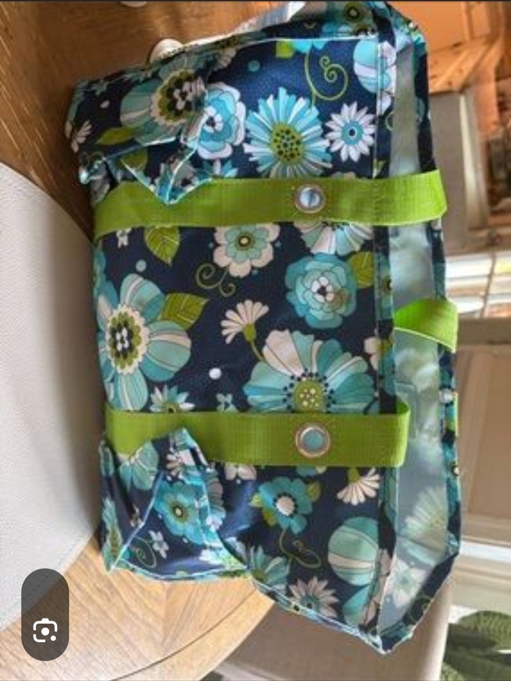 Thirty One Floral Navy and Teal Bag